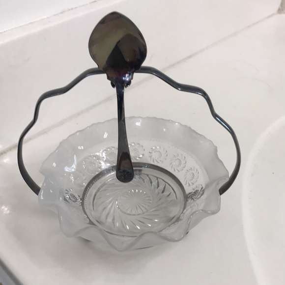 Vintage frosted & clear condiment dish for jellies, nuts, serving dish w/spoon. - Picture 2 of 3